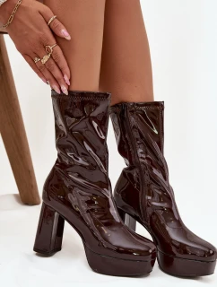 Dámské lakované boty Calvessa – čokoládové, na platformě a sloupkovém podpatku