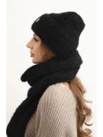 Dámský komplet čepice a dlouhého šálu z měkké příze černý Dámský komplet čepice a dlouhého šálu z měkké příze černý