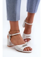 Dámské sandály z eko kůže na podpatku s ozdobami stříbrné Narhi