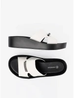 Módní Biało-czarny dámské  nazouváky na klínku