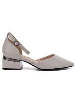 Dámské lodičky na klínku s páskem béžové barvy Vinceza 62278