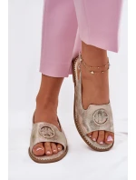 Dámské sandály na plochém podpatku s ozdobou S.Barski KV51-002 zlaté