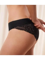 Dámské kalhotky Body Make-Up Illusion Lace Highleg Tai - BLACK - černé 0004 - TRIUMPH Dámské kalhotky Body Make-Up Illusion Lace Highleg Tai - BLACK - černé 0004 - TRIUMPH