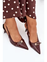 Lakované Lodičky Na Jehlovém Podpatku Se Zlatou Sponou Čokoládové Vivae