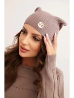 Dámská čepice s pruhy a ozdobným knoflíkem s přídavkem viskózy a modalu fango