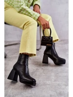 Dámské kozačky na robustních podpatcích se zipem černá Carrera