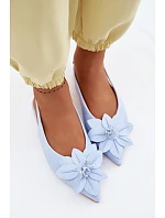 Dámské sandály na ploché podrážce s dekorativním květem modré Telivette