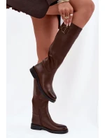 Dámské kozačky na ploché podrážce s ozdobným detailem hnědé Arvessa Dámské kozačky na ploché podrážce s ozdobným detailem hnědé Arvessa