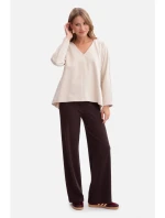 B304 Pletený svetr s výstřihem do V - pískový