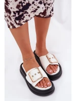 Dámské sandály na masivní platformě s ozdobnou přezkou bílé Zelori