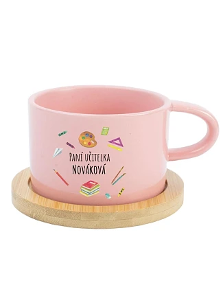 Personalizovaný keramický hrníček "MAKRONKA" pro paní učitelku/pana učitele (pomůcky) Personalizovaný keramický hrníček "MAKRONKA" pro paní učitelku/pana učitele (pomůcky)