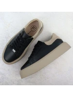 Dámské kožené sportovní polobotky na platformě černé Filippo DP6119