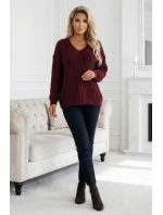 661-1 Teplý svetr oversize s fleecovou vazbou a výstřihem do V - vínový