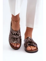 Dámské měděné pantofle na plochém podpatku Nelvira