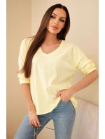 Dámská bavlněná blůza s výstřihem do V a dlouhým rukávem žlutá