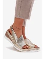 Dámské Kožené Sandály Na Klínu Artiker 56C0920 Zlaté Dámské Kožené Sandály Na Klínu Artiker 56C0920 Zlaté