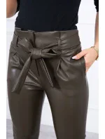 Kožené kalhoty vázané vpředu khaki barvy Kožené kalhoty vázané vpředu khaki barvy