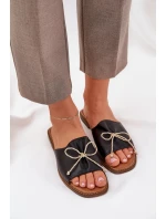 Sandály Na Ploché Podešvi S Ozdobnou Mašlí Černé Deonelis