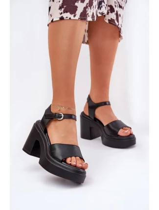 Sandály na podpatku  model 209922 Step in style