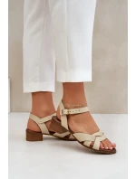 Kožené sandály na jemném podpatku světle béžové Zazoo 40372