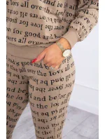 Sada s potiskem v barvě camel Sada s potiskem v barvě camel