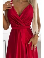 498-4 Dlouhé saténové šaty s výstřihem a dvojitými ramínky - ČERVENÉ