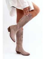 Zazoo 2909 Semišové Lodičky s Vyřezáváním na Nízkém Podpatku Bežové Zazoo 2909 Semišové Lodičky s Vyřezáváním na Nízkém Podpatku Bežové