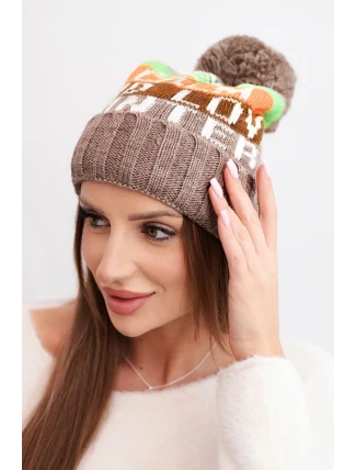 Dámská zimní čepice s vlnou a nápisem s velkým bambulí K422 cappuccino