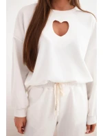Dámská souprava máslíčko s výřezem ve tvaru srdce ecru