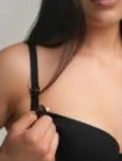 PODPRSENKA AV 2203 ČERNÁ