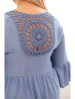 Dámské viskózové šaty Plus Size s ažurovou ozdobou džínová Dámské viskózové šaty Plus Size s ažurovou ozdobou džínová