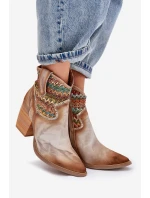 Kožené Boty Kovbojky Na Podpatku S Dekorativním Pletením Maciejka 06810-29 Multikolor