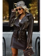 626-4 Bunda z měkké ekokůže ramon s páskem a asymetrickým zipem - hnědá