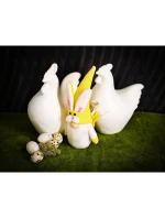 ŽLUTÝ MEDVĚD 20CM S JARNÍ DEKORACÍ DÁRKOVÝ PYTEL