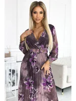 520-1 Plisované šifonové dlouhé šaty s výstřihem, dlouhými rukávy a širokým páskem - fialové velké květy