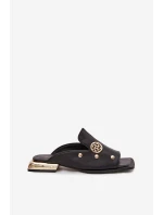 Kožené pantofle s zlatými ozdobami D&A CR61-3060 Černé