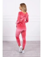 Velurová souprava s řasením na zadní straně malinová Velurová souprava s řasením na zadní straně malinová