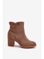Zamšové dámské botky na podpatku hnědé Selela