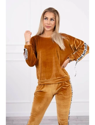 Láska velbloudí velurová sada