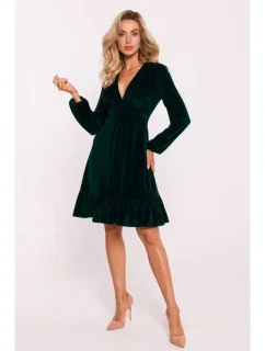 M826 Sametové šaty s výstřihem do V - zelené