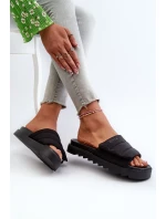 Dámské pantofle na platformě Big Star Černá