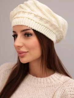 Dámská zimní pletená čepice volného střihu s ozdobným vzorem K378 tmavé ecru