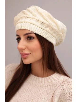 Dámská zimní pletená čepice volného střihu s ozdobným vzorem K378 tmavé ecru