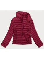 Prošívaná dámská bunda ve vínové bordó barvě se stojáčkem (16M9111-06) Prošívaná dámská bunda ve vínové bordó barvě se stojáčkem (16M9111-06)