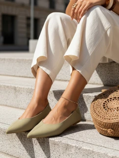 Dámské semišové baleríny se špičatým nosem světle olivové FashionStreet ZY1425