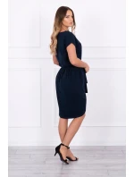 Šaty s obálkovým spodním dílem v tmavě modré barvě
