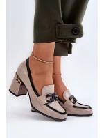 Dámské lakové polobotky na podpatku béžové D&A MR38-973