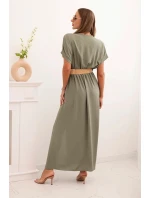Dlouhá šaty s ozdobným pásem jasné khaki Dlouhá šaty s ozdobným pásem jasné khaki