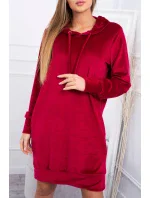 Velurové šaty s kapucí bordó