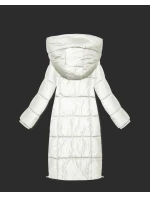 Zimní vypasovaná bunda v barvě ecru s délkou do poloviny stehen S'West (B/R8535-26) Zimní vypasovaná bunda v barvě ecru s délkou do poloviny stehen S'West (B/R8535-26)